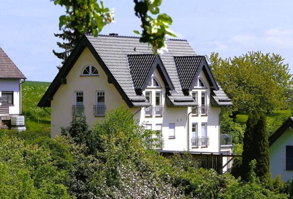 Gaestehaus Waldecker Boos Bagian luar foto