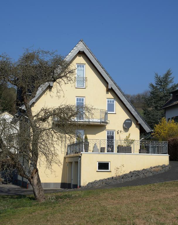 Gaestehaus Waldecker Boos Bagian luar foto